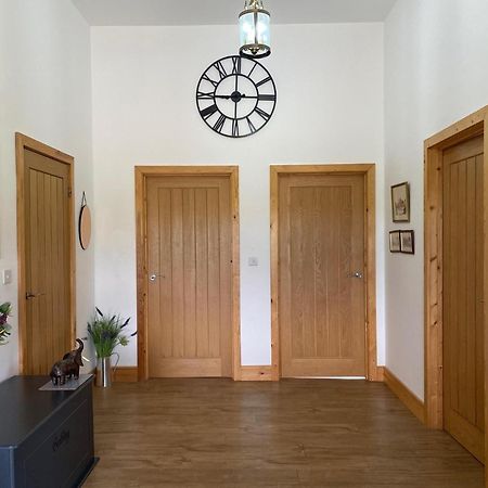 King Richard'S Luxury Lodge - Sleeps Up To 8 ,Dog Friendly ,Near Sherwood Forest At Fairview Farm In Nottingham Set In 88 Acres And Great For Groups,Family Gatherings,Corporate Events Exterior foto